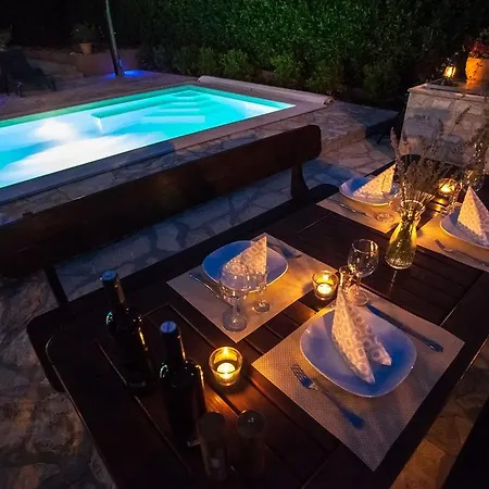 Appartement Lara & Luka *