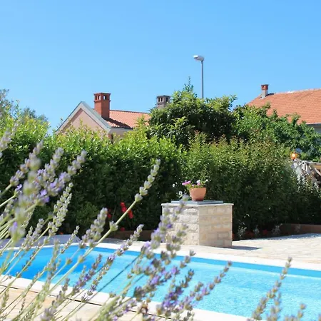 Apartments Lara & Luka * Zadar