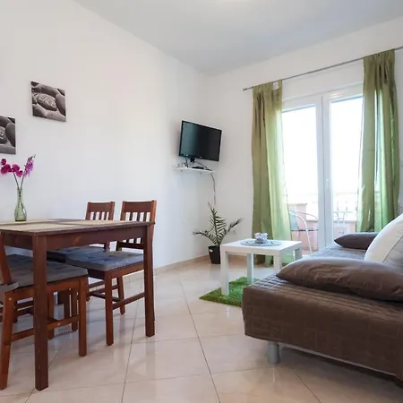 Apartment Apartments Lara & Luka Zadar