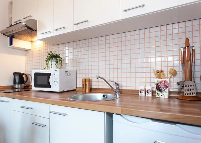 Apartments Lara & Luka Apartman