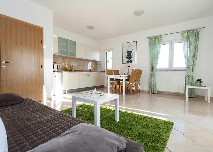 Apartments Lara & Luka * Zadar